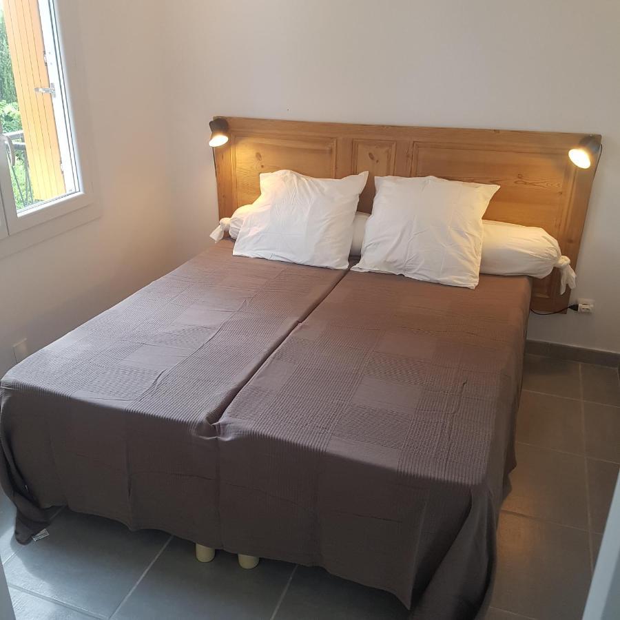 Les Lucioles Apartment Кавалере-сюр-Мер Екстериор снимка